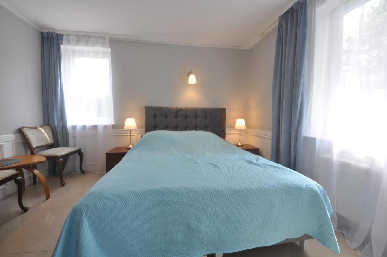 Ambasador Villa 미엘노 외부 사진