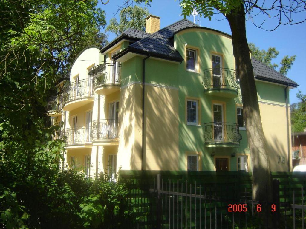 Ambasador Villa 미엘노 외부 사진